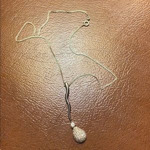 Silver necklace and pendant